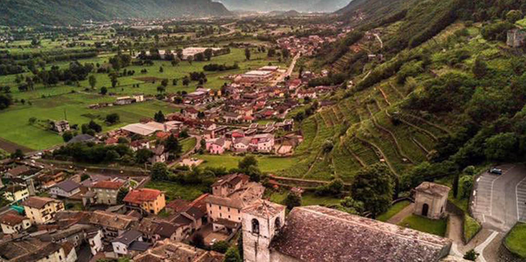 Exquisite nature between the Alps and the Lario